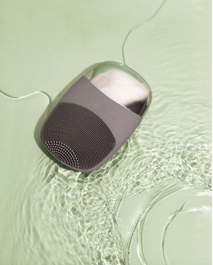 Sonic Cleansing Brush