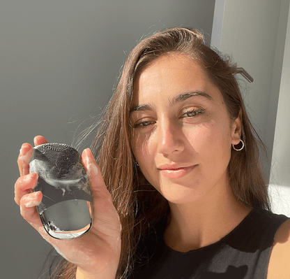Sonic Cleansing Brush